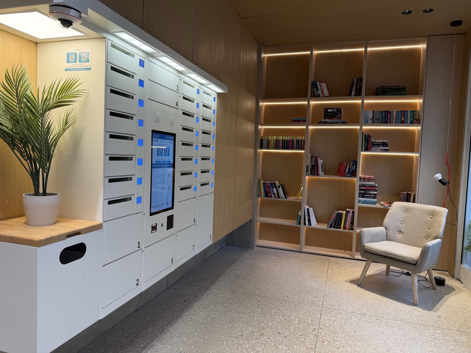 Golomb 3, Ramat HaSharon